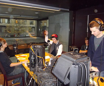 RADIO__8_